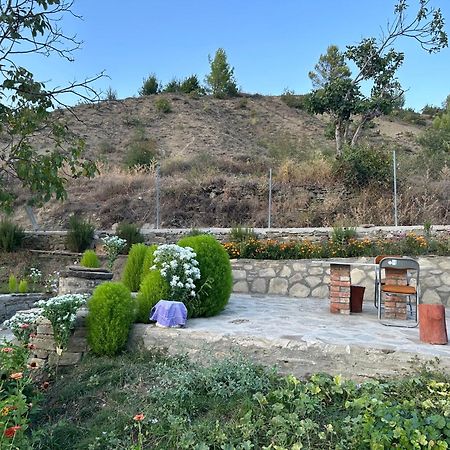 فيلا Stone House Kelcyre المظهر الخارجي الصورة