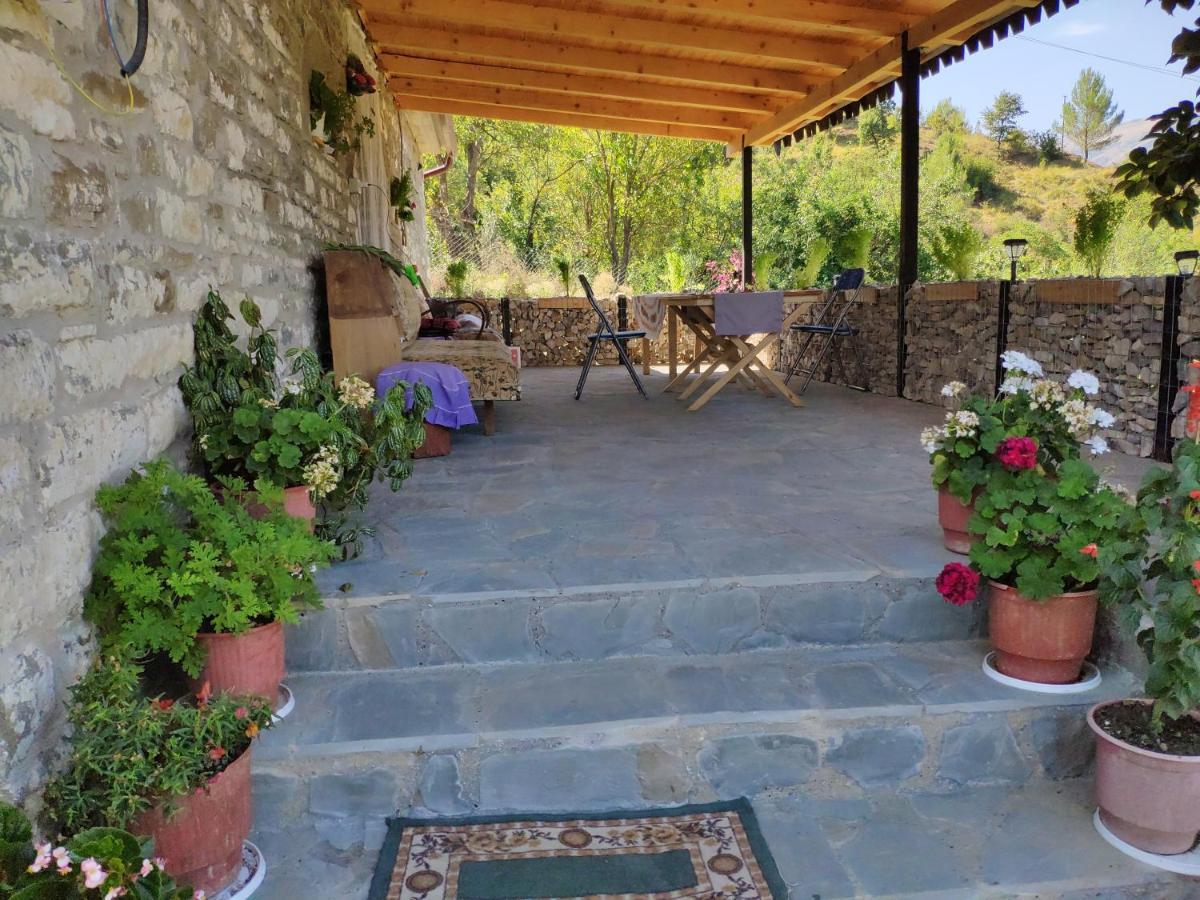 فيلا Stone House Kelcyre المظهر الخارجي الصورة