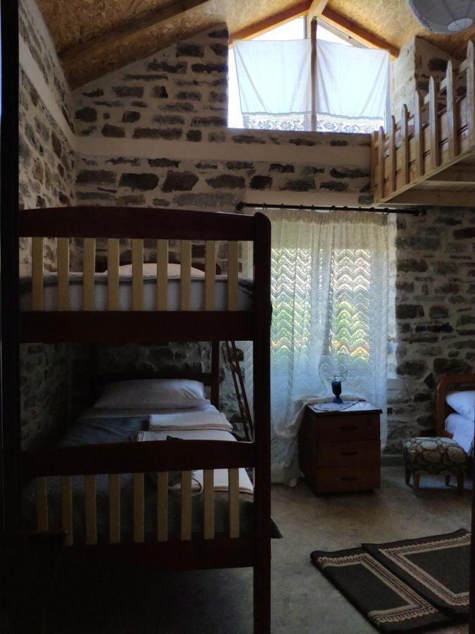 فيلا Stone House Kelcyre المظهر الخارجي الصورة